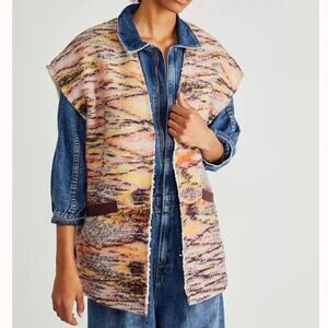 FREE PEOPLE Layer Up Vest Wool and Sherpa Reversible Aztec Vest Oversized XS